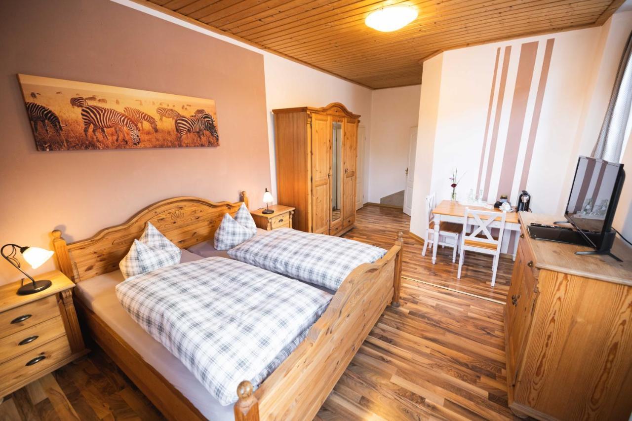 Pension Friedrichshof Bad Klosterlausnitz Bagian luar foto