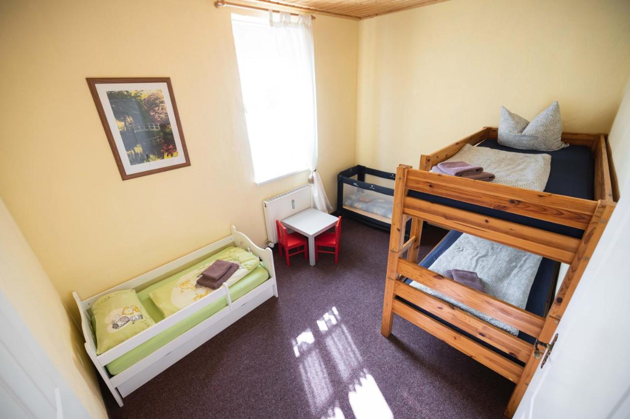 Pension Friedrichshof Bad Klosterlausnitz Bagian luar foto