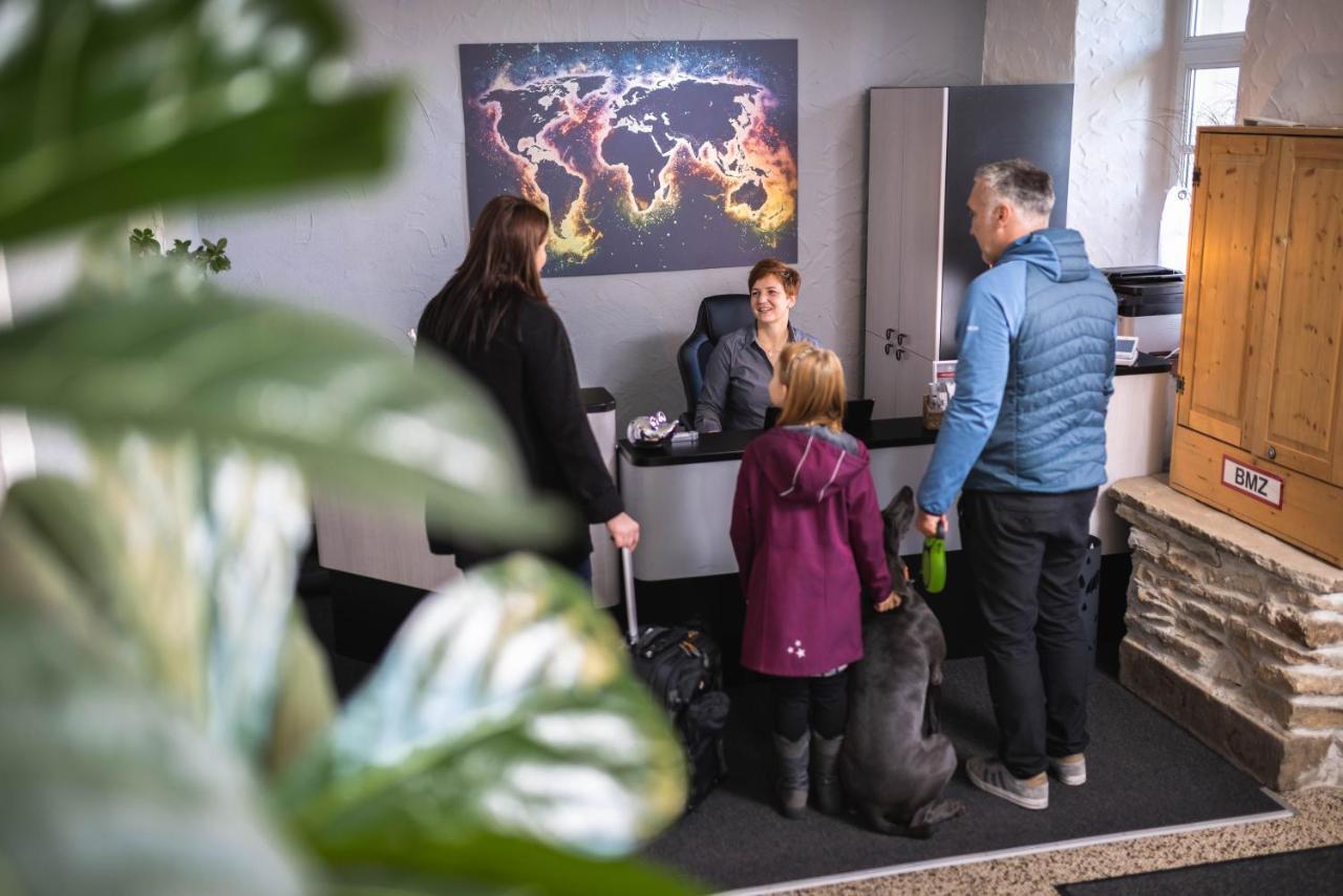 Pension Friedrichshof Bad Klosterlausnitz Bagian luar foto